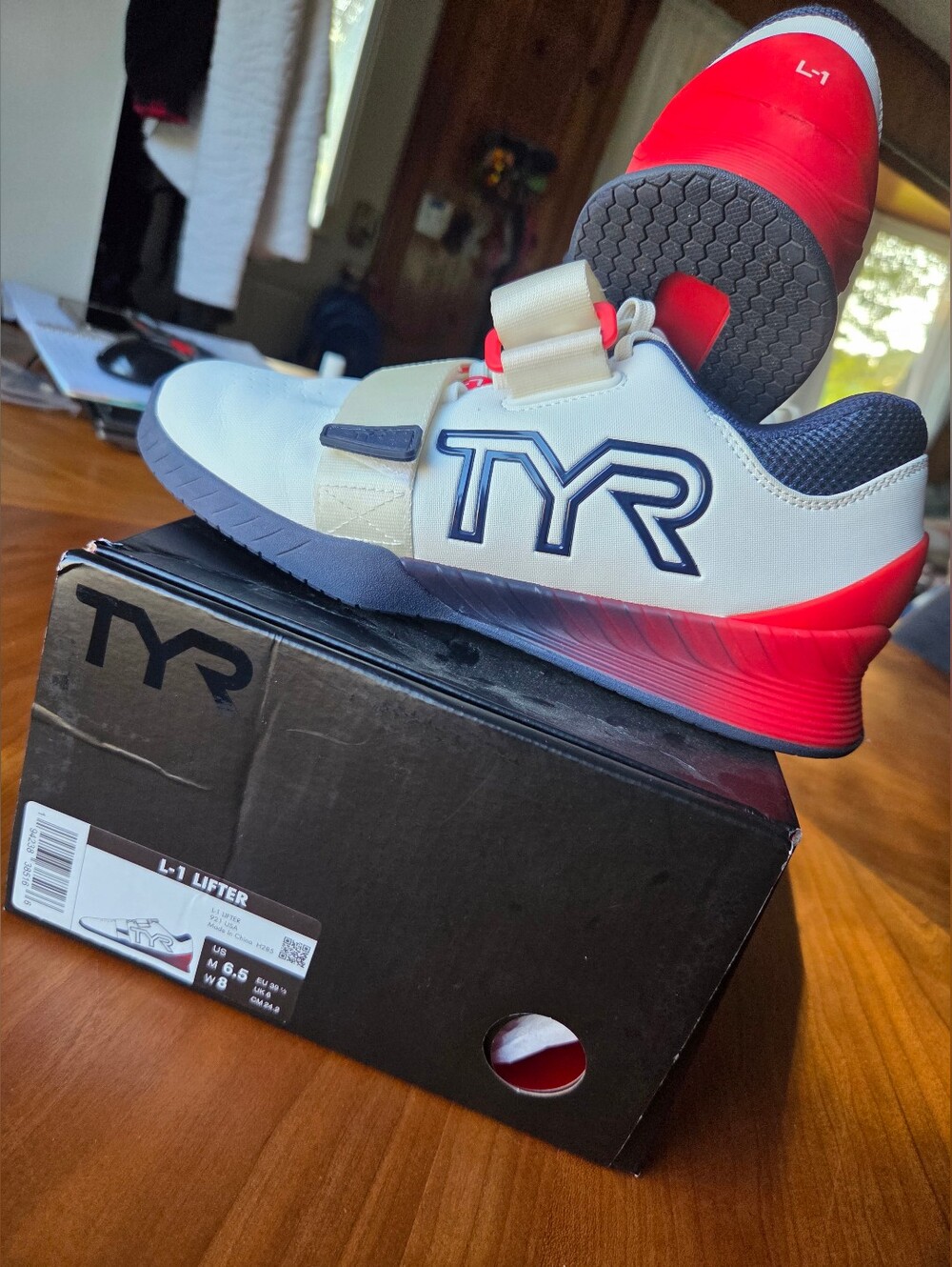 TYR L-1 Lifter W8 Weightlifting Shoes — White Red Blue